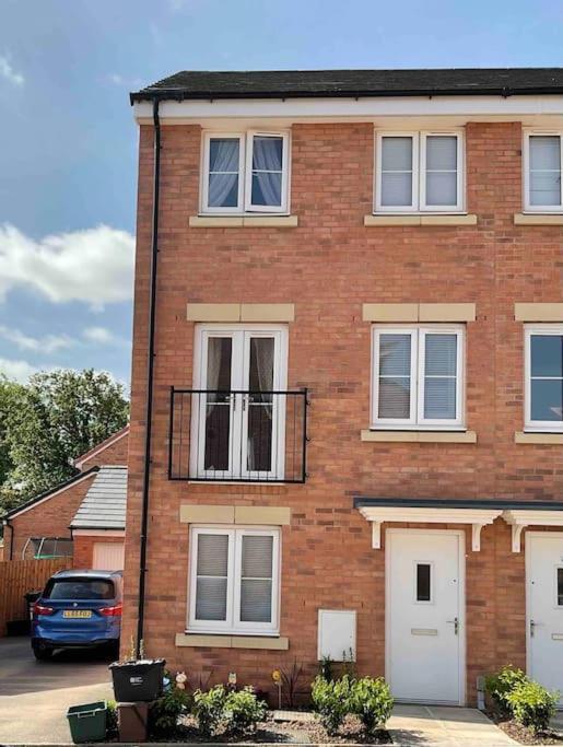 Trusted 3 Story Townhouse Wells
